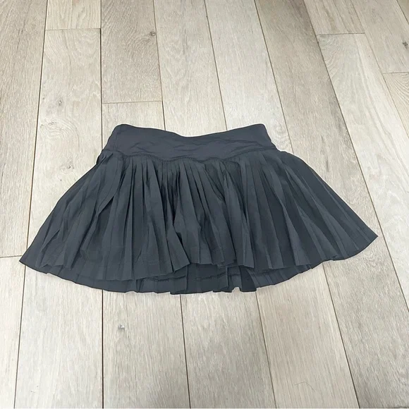 lululemon black Pleated Mini Skirt - Picture 2 of 5